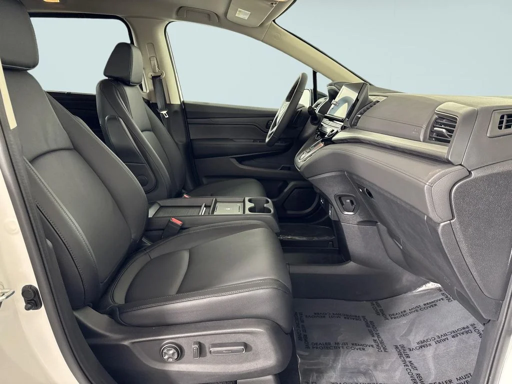 2026 Honda Odyssey EX-L - Photo 8