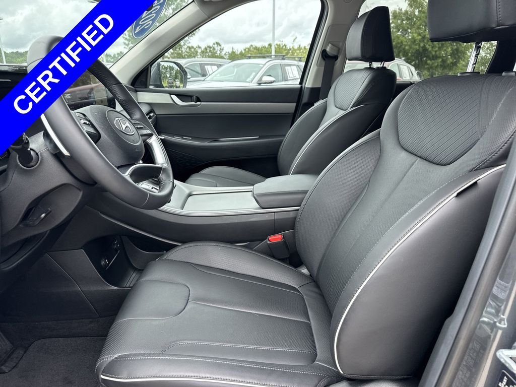 Certified Used 2025 Graphite Hyundai XRT image 13