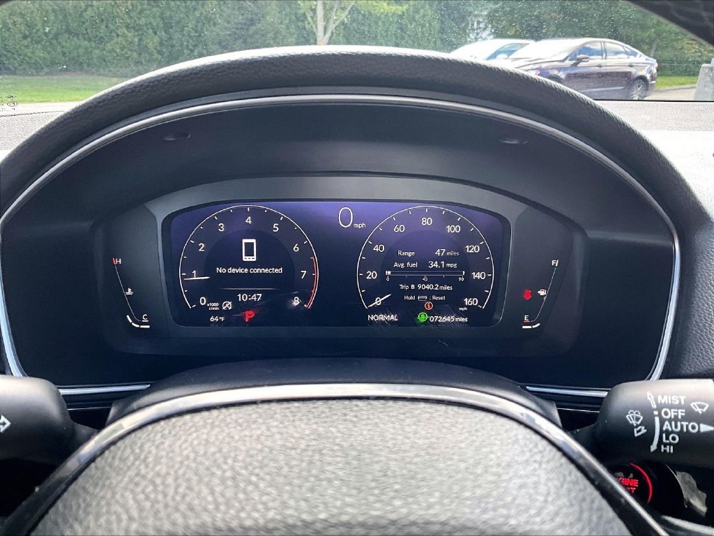 Used 2022 White Honda Touring image 25