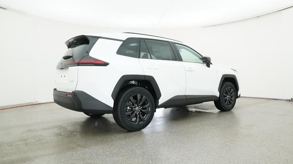 New 2026 Ice Cap Toyota XLE Premium image 17