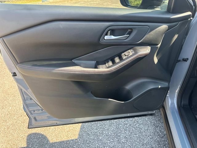 Used 2026 Gray Nissan Rock Creek image 22