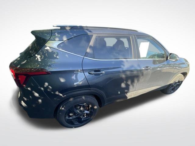 Used 2026 Gray Kia EX image 7