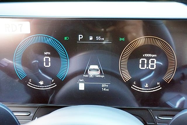 New 2026 White Hyundai SEL Premium image 34