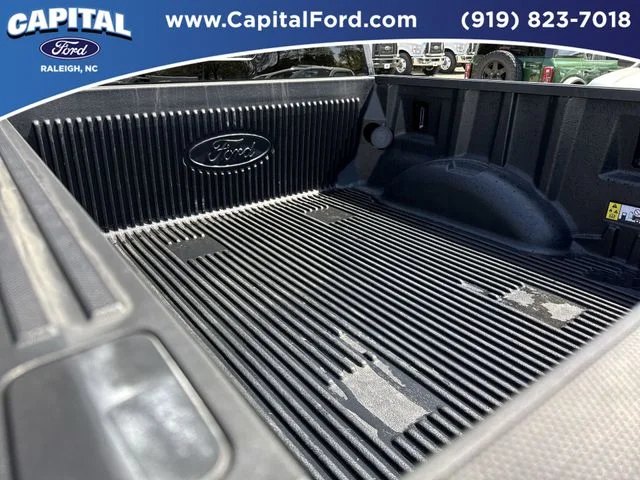 Used 2023  Ford XLT image 17