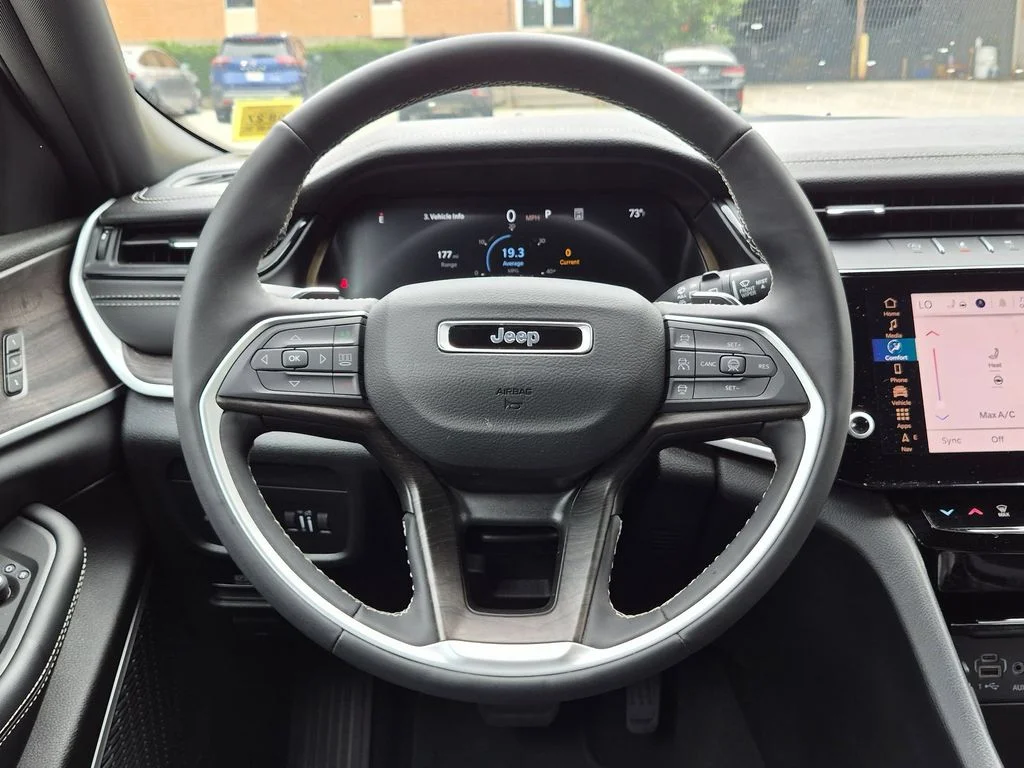 Used 2026 White Jeep Limited image 14
