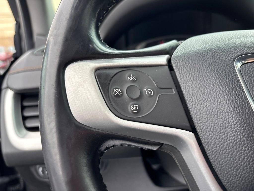 Used 2019 Gray GMC SLE image 23