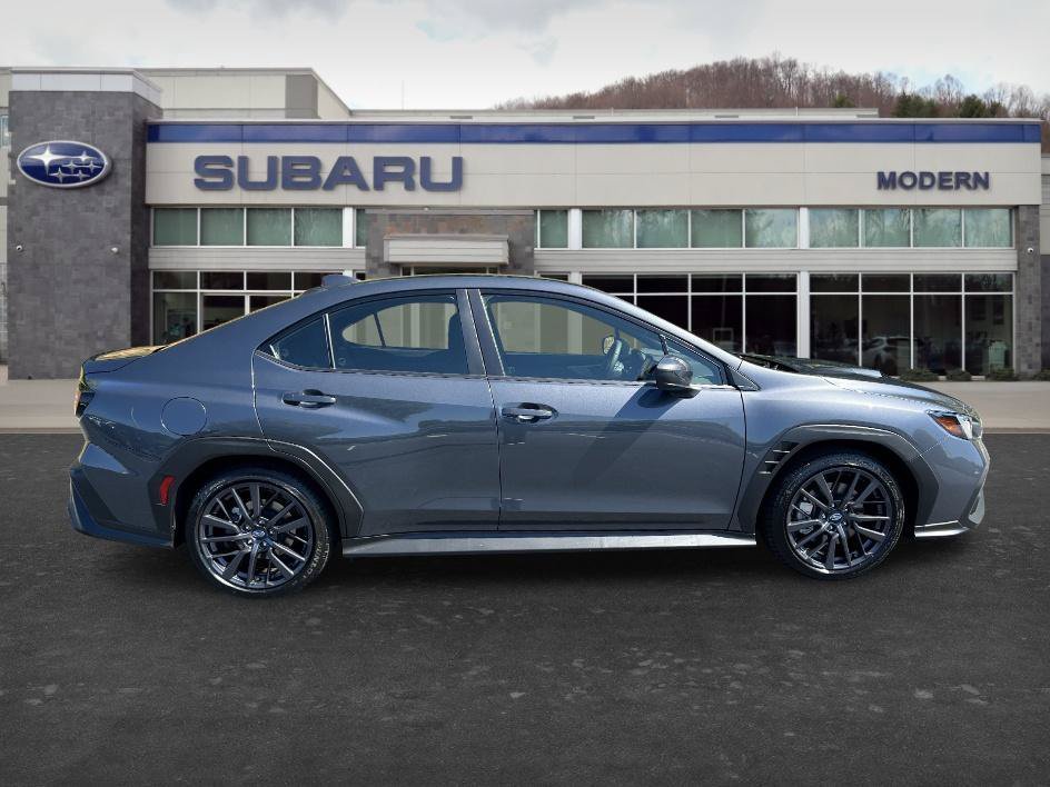 New 2026 MAGNETITE GRAY METALLIC Subaru Base image 4