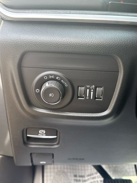 2025 Jeep Grand Cherokee L Limited - Photo 32