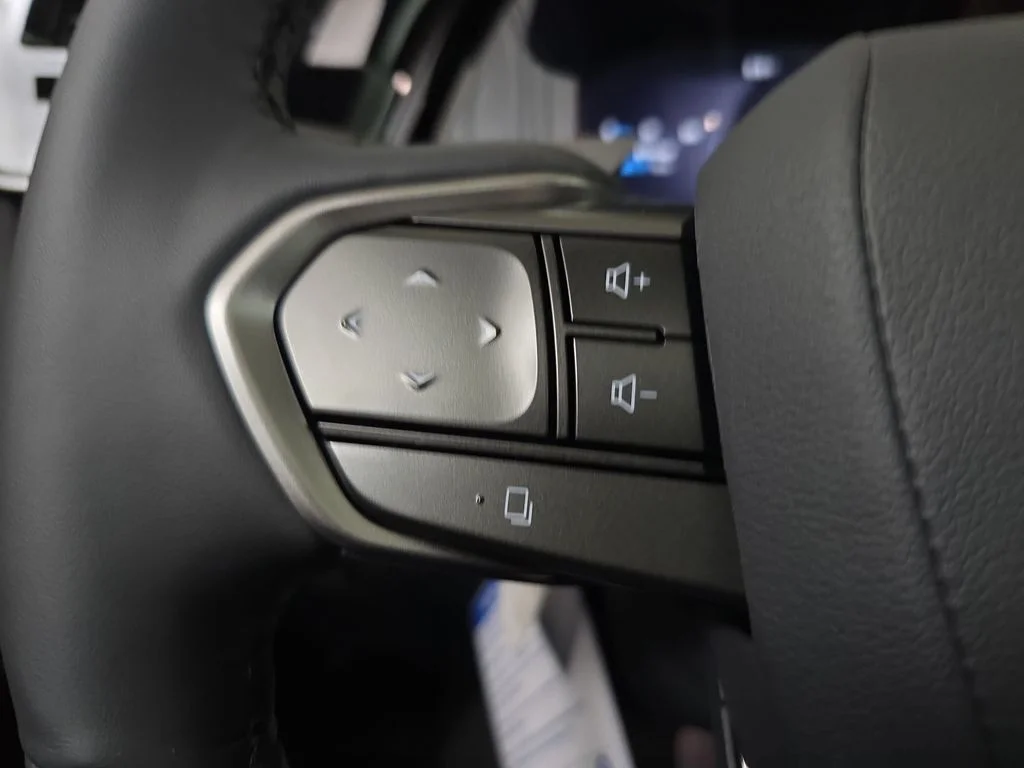 New 2026 Iridium Lexus PREMIUM PLUS image 17