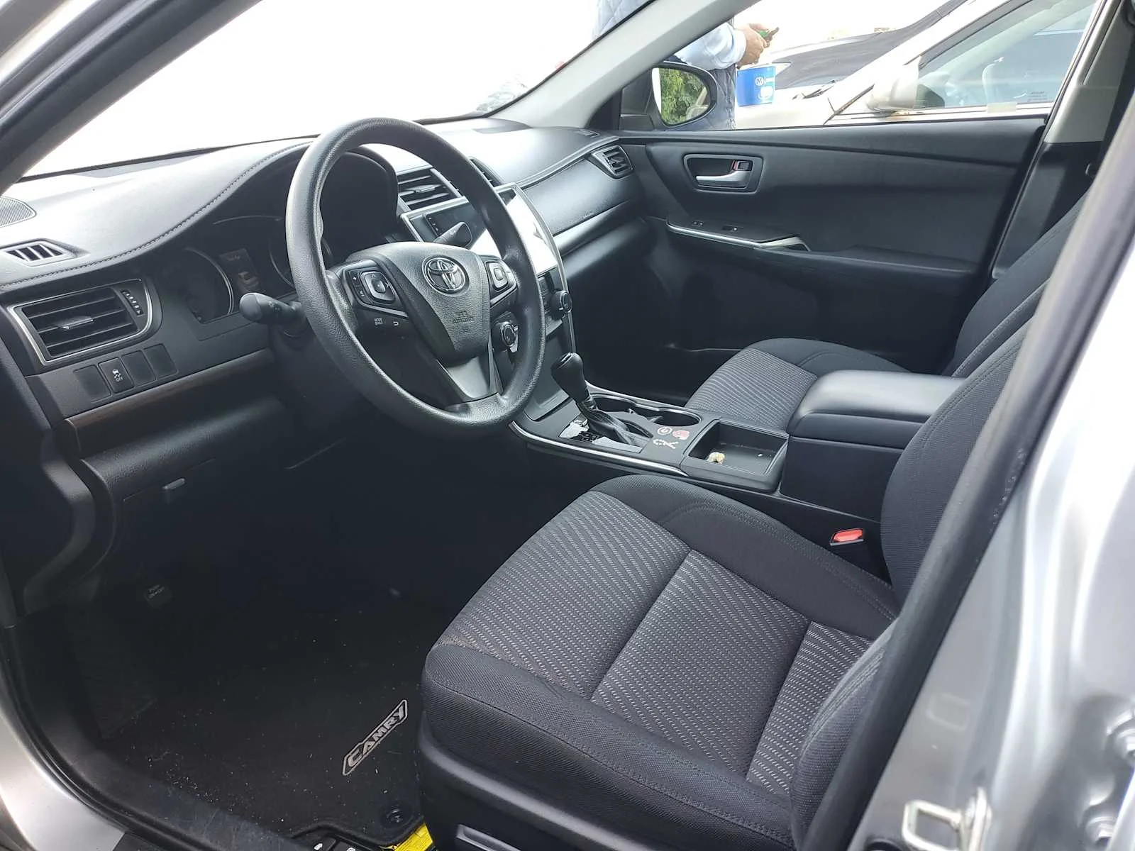Used 2016 Celestial Silver Metallic Toyota XLE image 7
