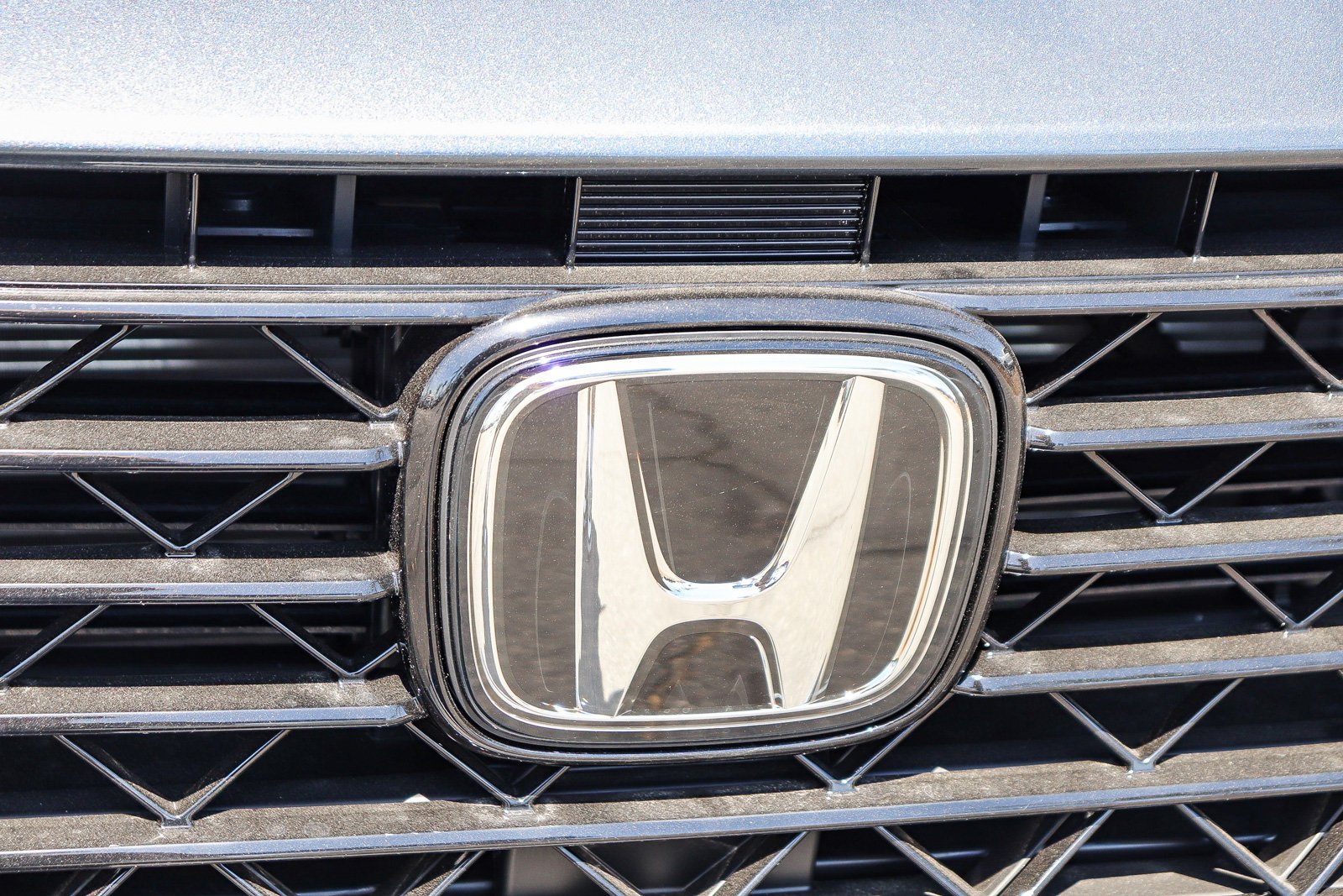 New 2026 Meteorite Gray Metallic Honda LX CVT image 4