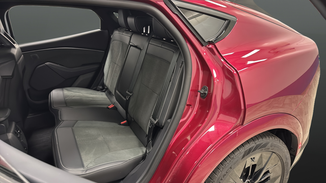 Used 2025 Molten Magenta Metallic Tinted Clearcoat Ford GT image 21