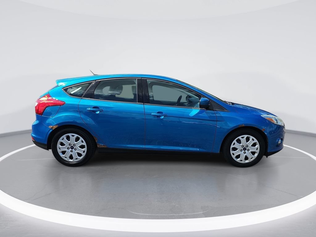 Used 2012 Ford Focus SE with VIN 1FAHP3K2XCL446292 for sale in Grand Rapids, MI
