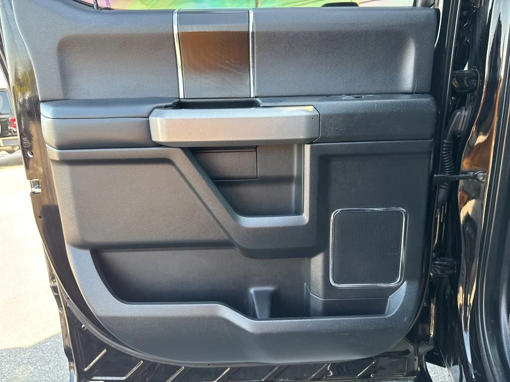 2019 Ford F-450 Super Duty Platinum - Photo 23