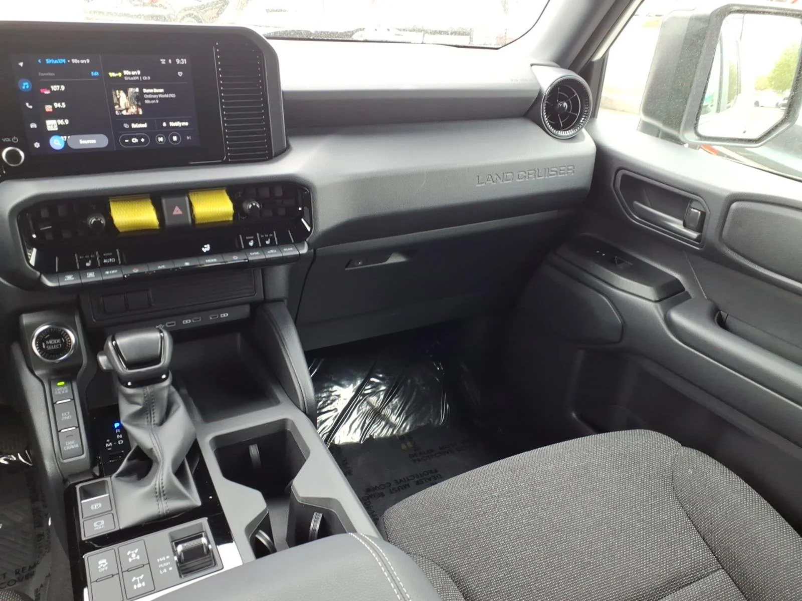 Used 2025 Ice Cap Toyota 1958 image 14