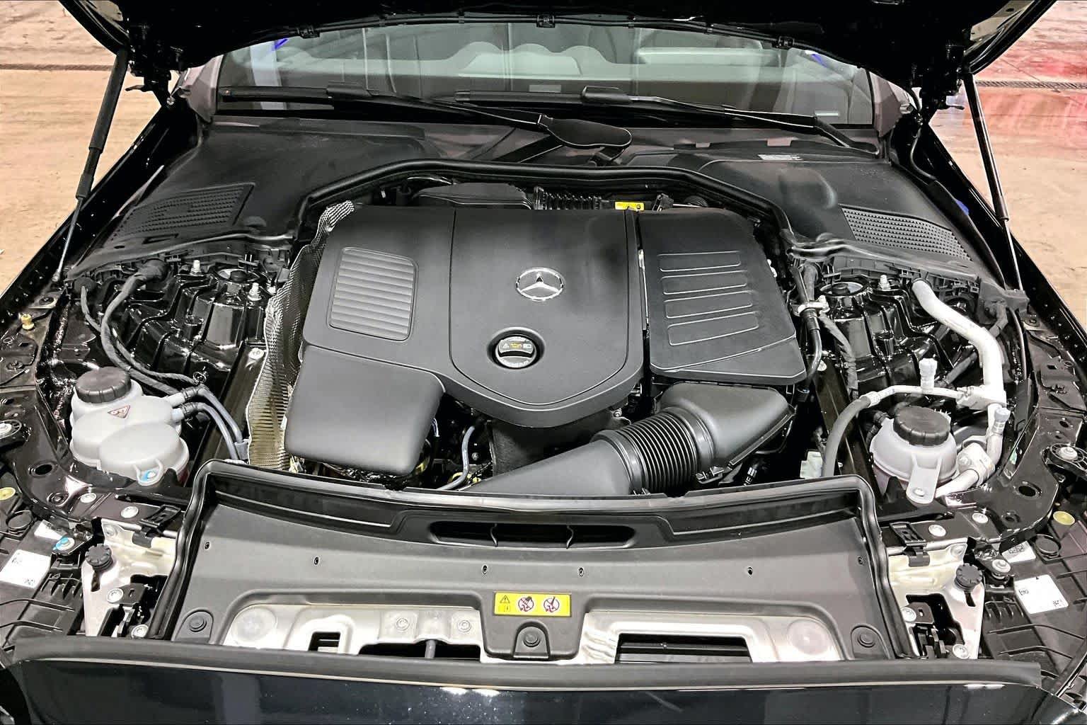 New 2026 040/Black Mercedes-Benz C 300 image 15