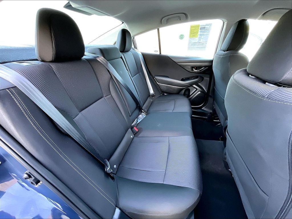 Used 2025 Cosmic Blue Pearl Subaru Premium image 16