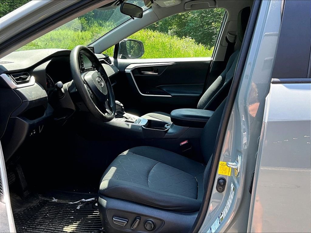 Used 2021 Blue Toyota XLE image 7