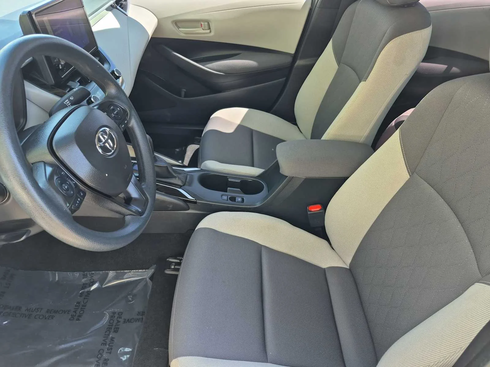 Used 2024 Ice Cap Toyota LE image 15