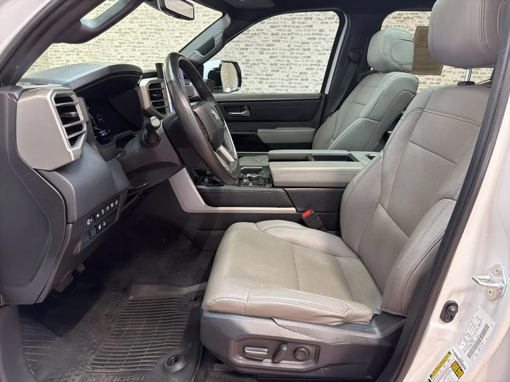 Used 2025 Ice Cap Toyota Limited image 25
