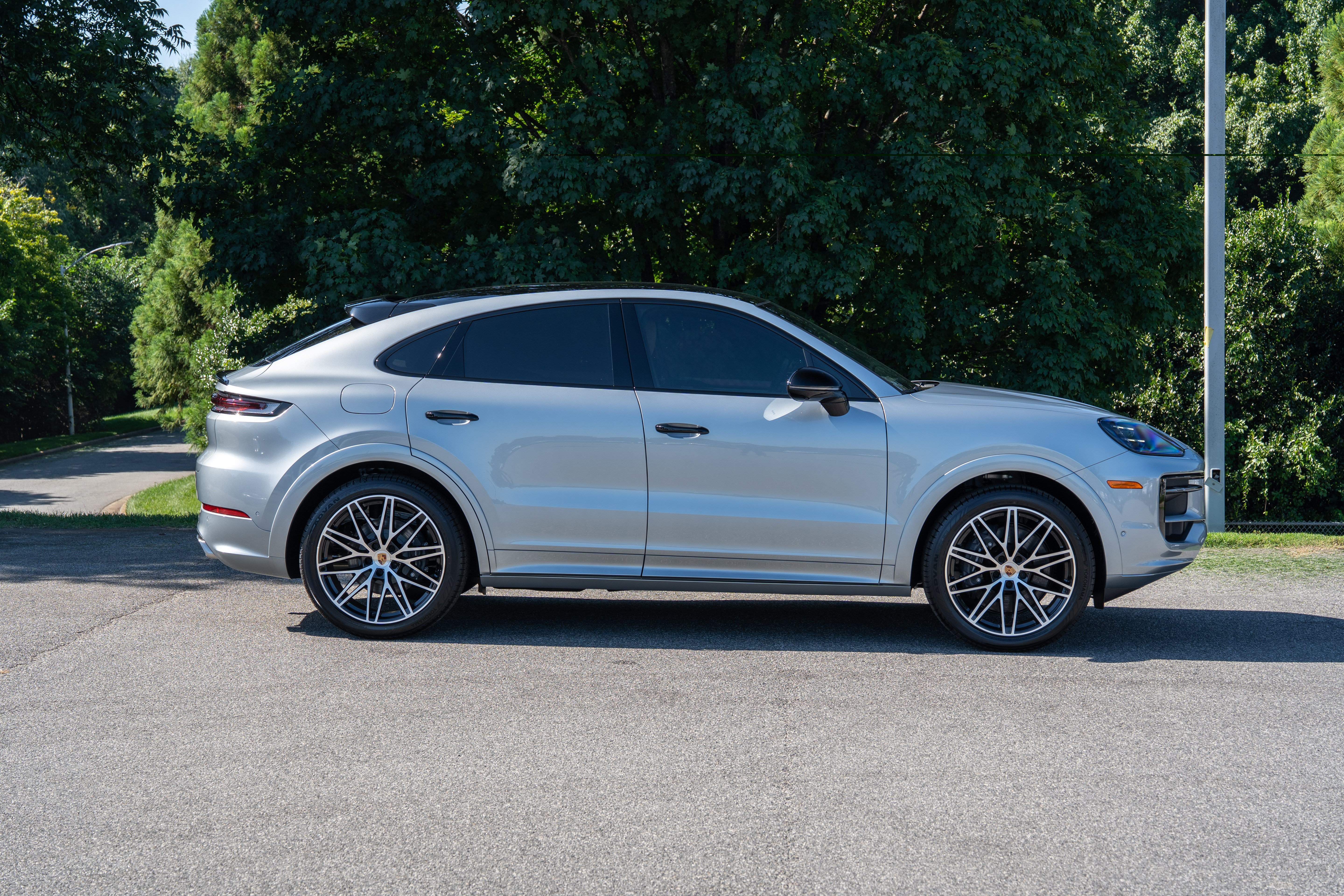 2026 Porsche Cayenne Coup Base - Photo 8