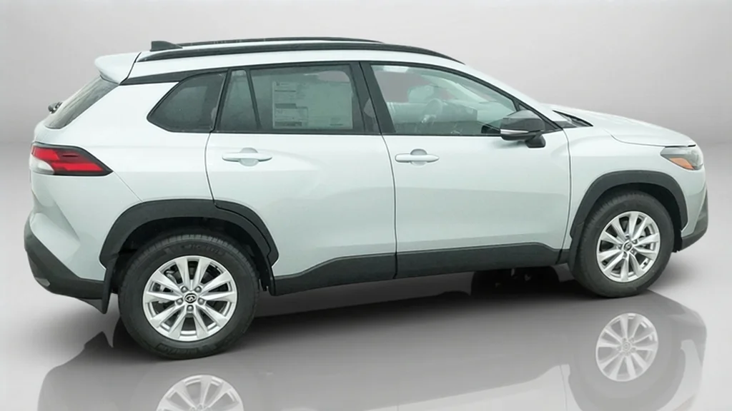 New 2026 Sonic Silver Toyota LE image 8