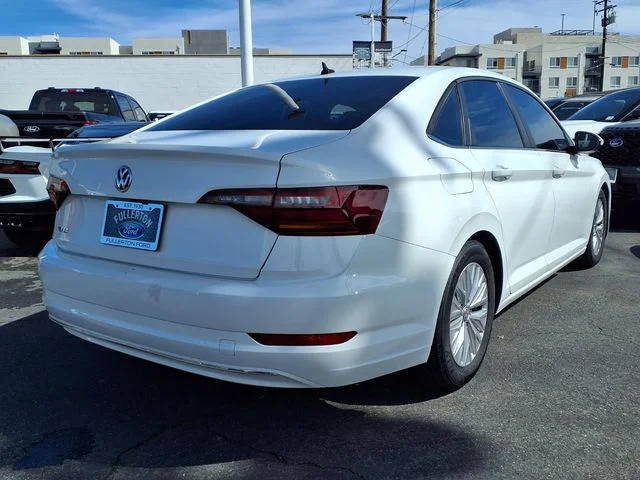Certified Used 2019 Pure White Volkswagen 1.4T S image 21