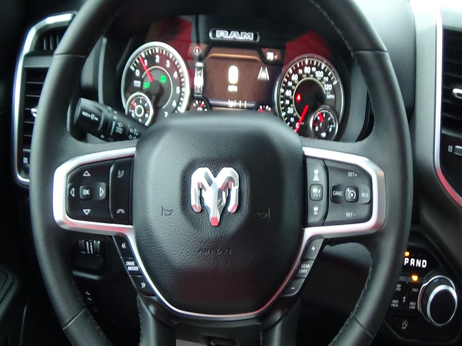 Used 2025 Bright White Clear Coat (pw7) RAM Big Horn image 24
