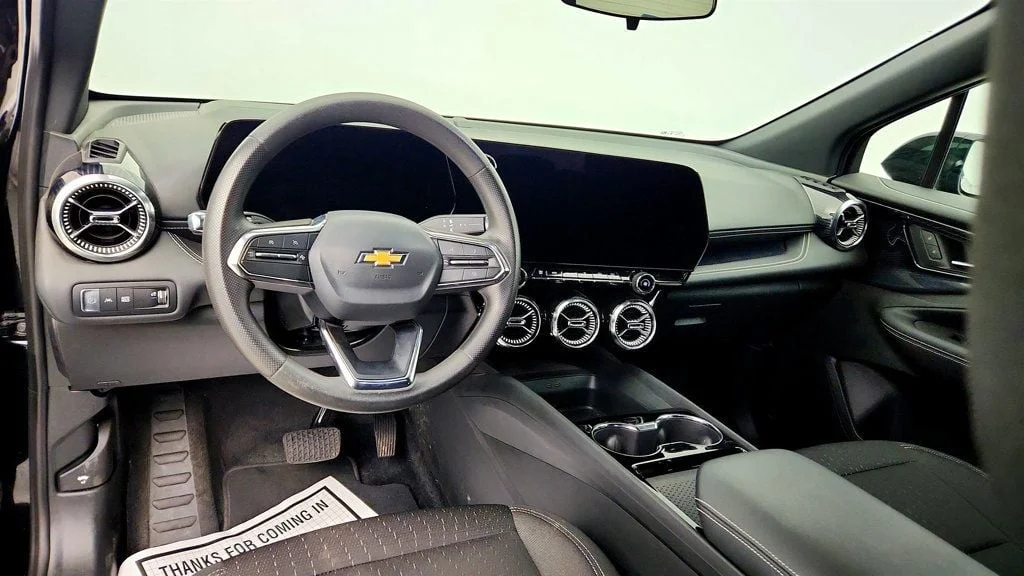 Used 2025 Black Chevrolet FWD 4dr LT image 11