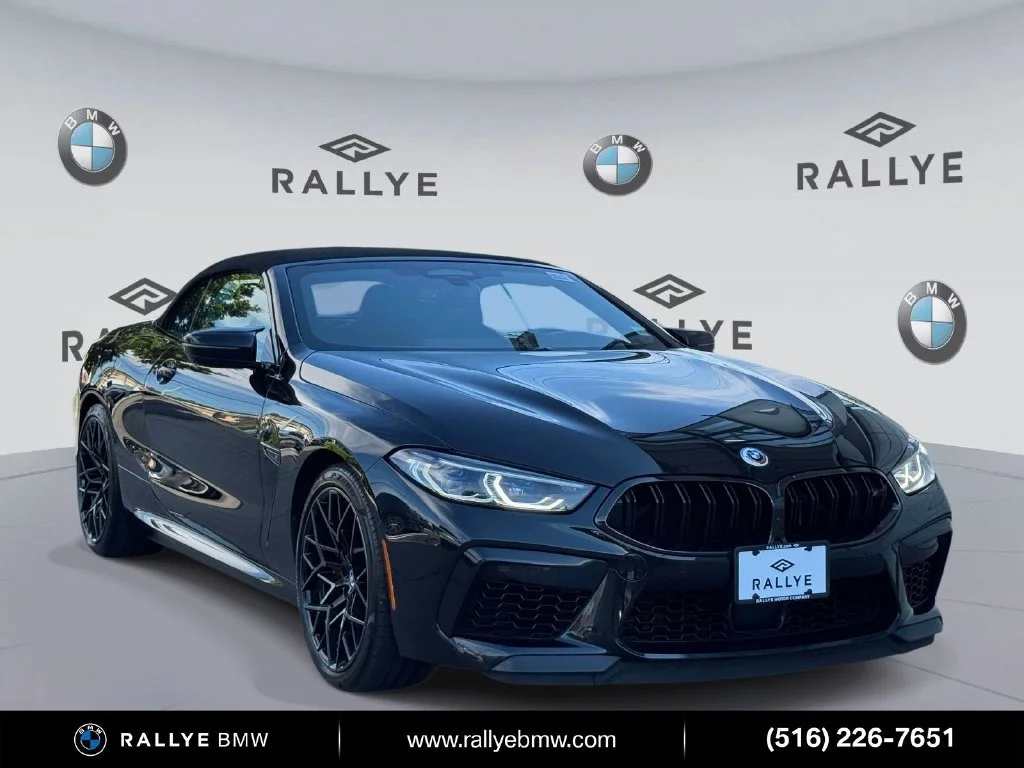 2023 BMW M8 Convertible Base