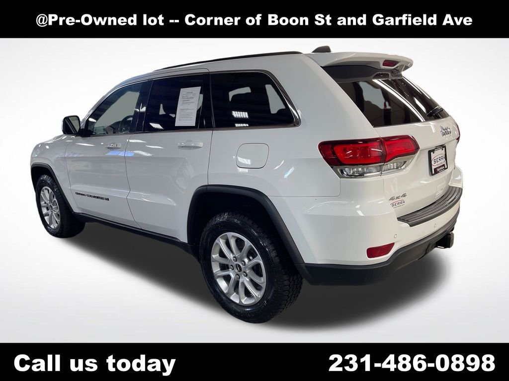 Used 2022 White Jeep Laredo X image 3