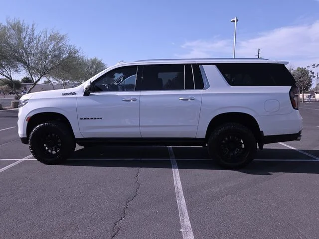 Used 2021 Beige Chevrolet High Country image 4