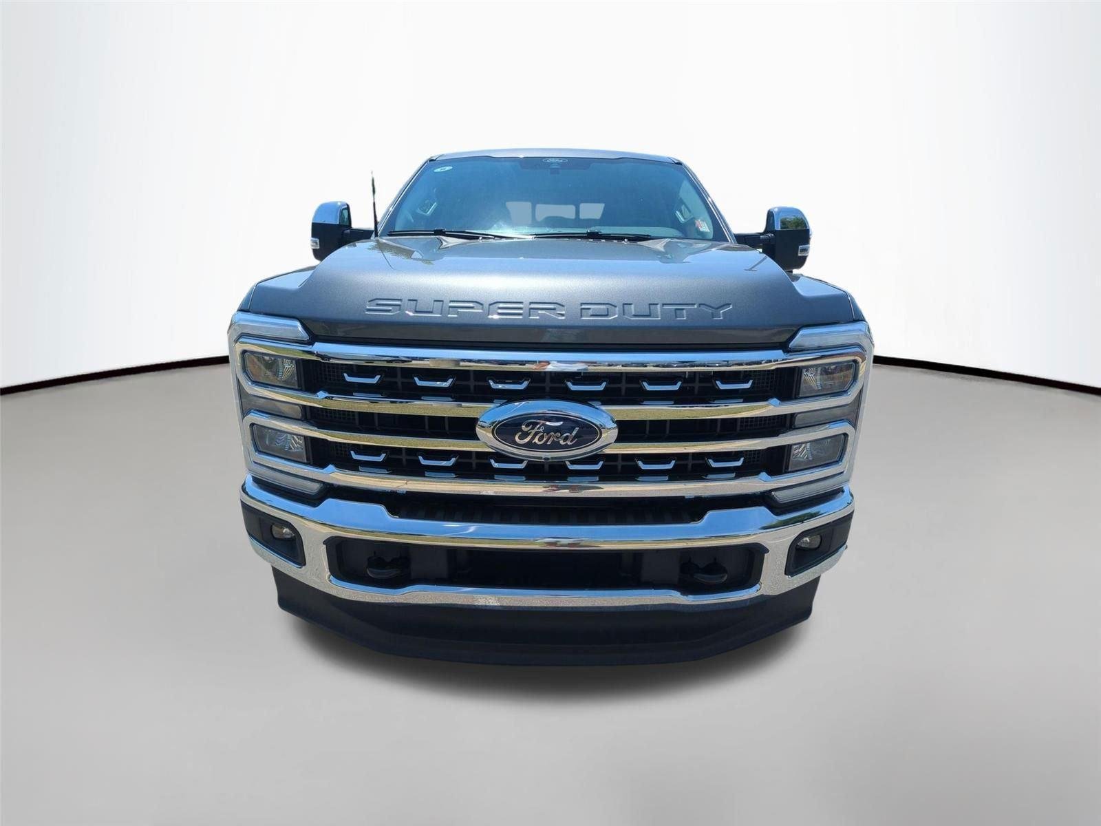 New 2026 Carbonized Gray Metallic Ford F-250® Lariat® image 14