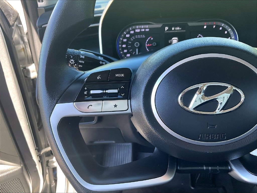 Used 2024 Silver Hyundai SE image 22