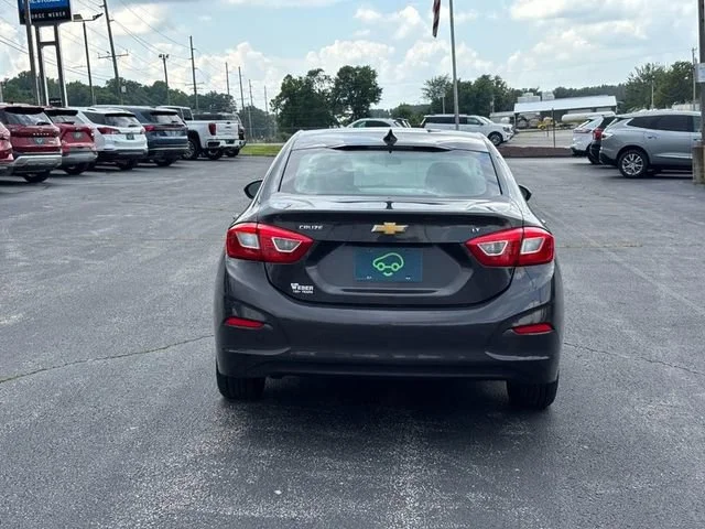 Used 2016 TUNGSTEN METALLIC Chevrolet LT image 4