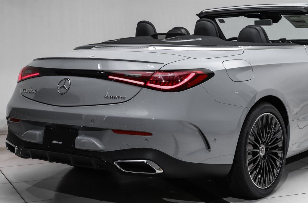 New 2026 MANUFAKTUR Alpine Grey Mercedes-Benz CLE 300 image 4