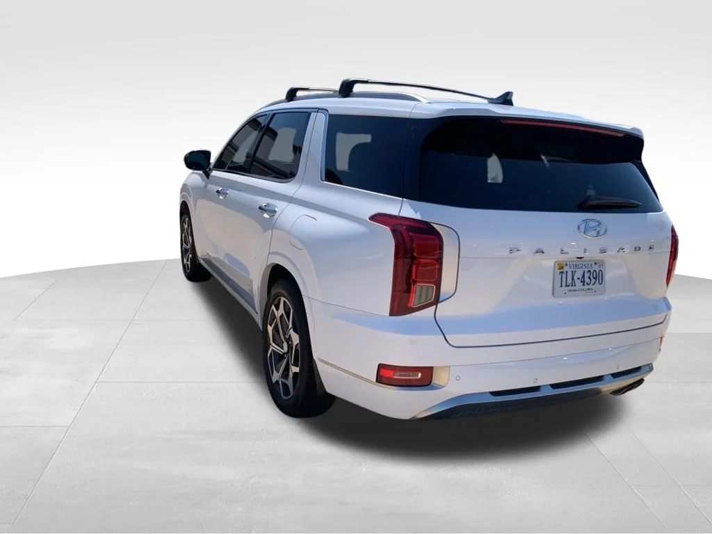 Used 2022 White Hyundai Calligraphy image 20