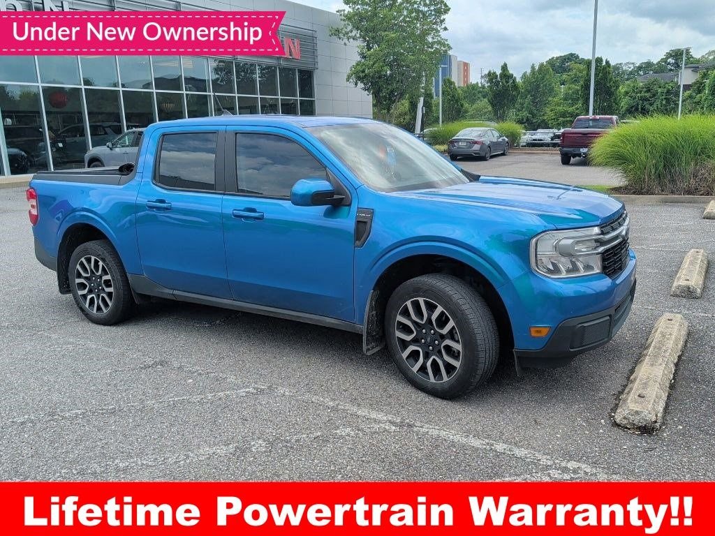 Used 2022 Blue Ford Lariat image 1