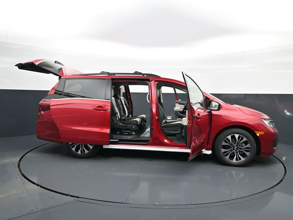 New 2026 Radiant Red Metallic II Honda Elite image 40