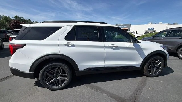 New 2026 Star White Metallic Tri-Coat Ford ST image 37