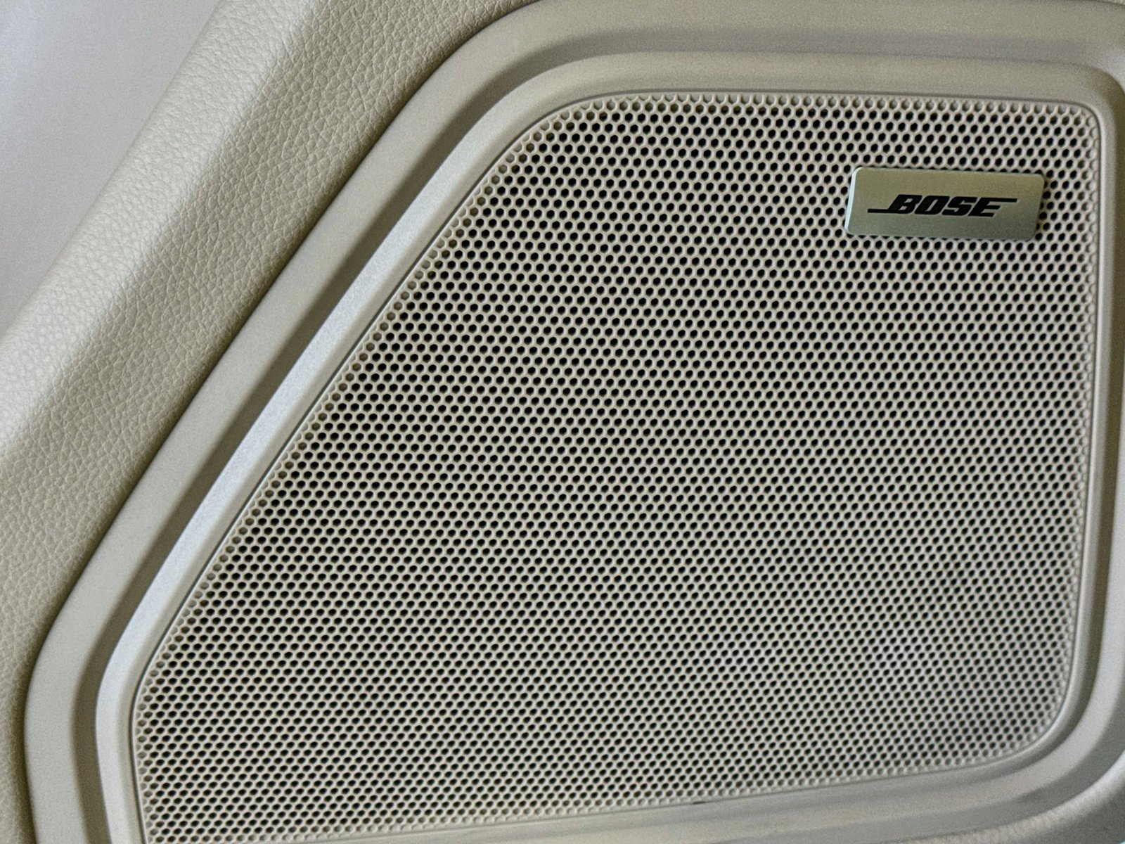 Used 2026 White Porsche T image 12
