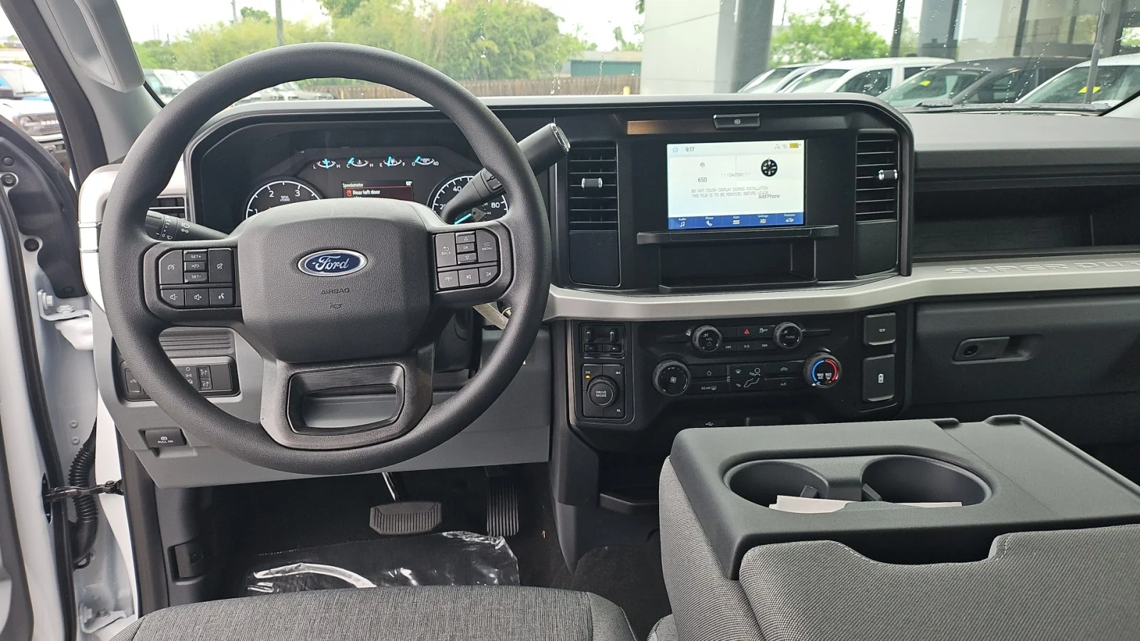 New 2026 Oxford White Ford XL 4WD image 10
