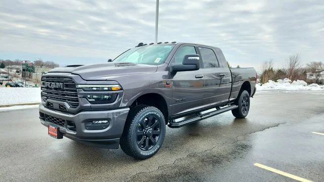 New 2026 Granite Crystal Metallic Clear-Coat Exterior Paint RAM Laramie image 7