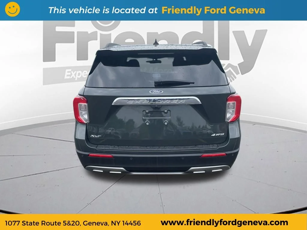 Used 2023 Green Metallic Ford XLT image 6