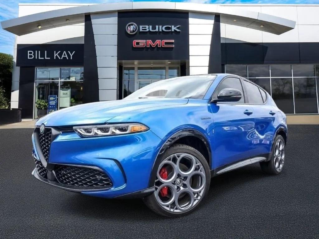 Used 2024 Blue Alfa Romeo Veloce EAWD image 1