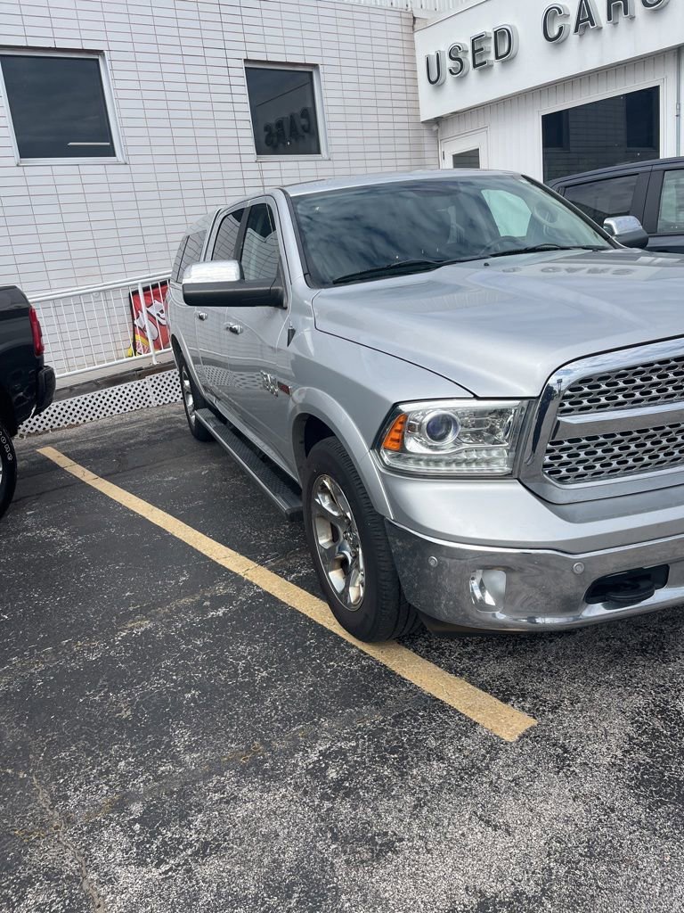 2015 RAM 1500 Laramie 4x4 Crew Cab LWB's photo