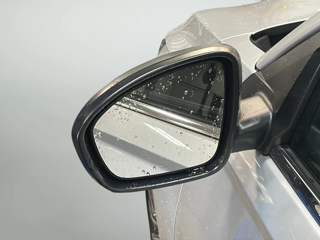 Used 2025 Silver Nissan 2.5 SV image 42