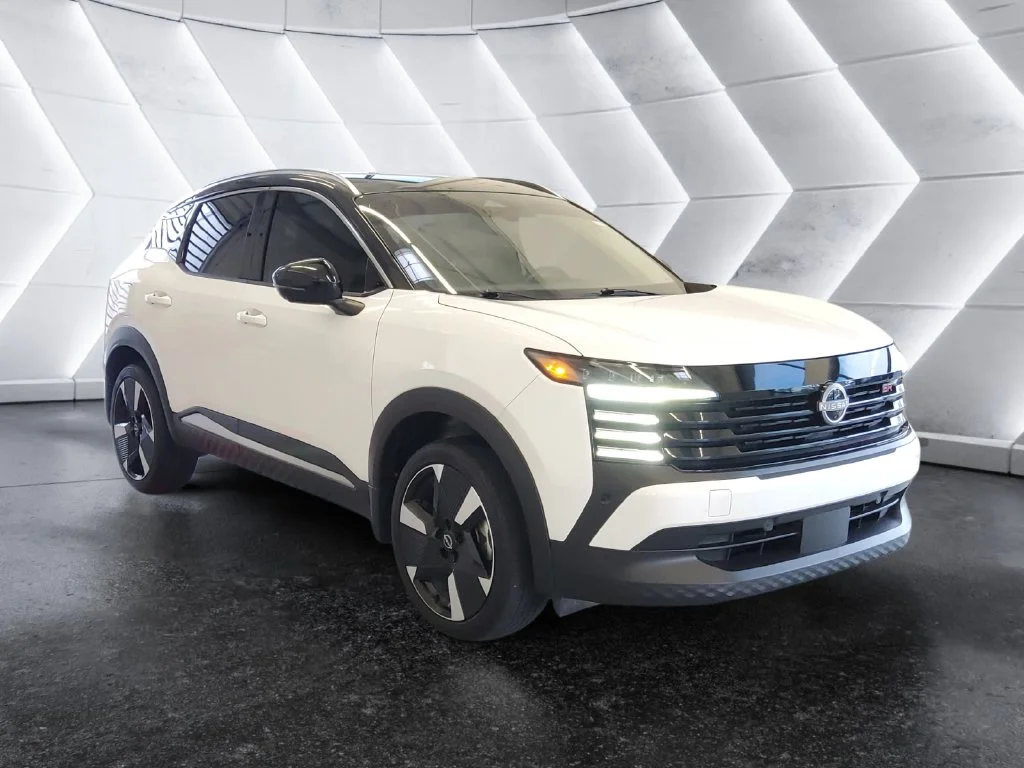 2025 Nissan Kicks