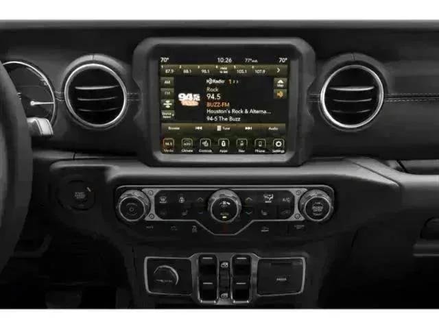 Used 2021 White Jeep Willys image 10