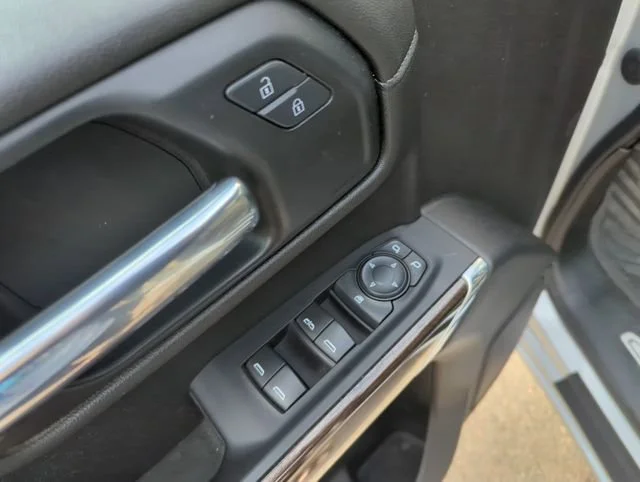 Used 2021 Silver Ice Metallic Chevrolet RST image 13